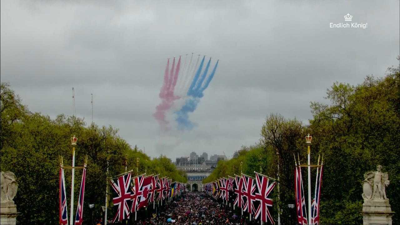 British flight squadron sees royal artwork in the sky despite rainy weather