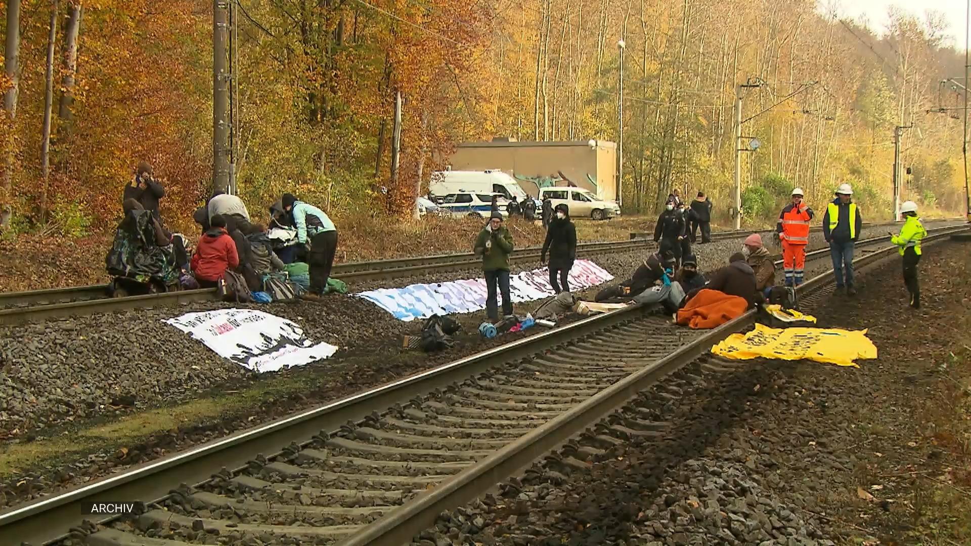 Sogenannte Klimaaktivistin vor Gericht Prozess
