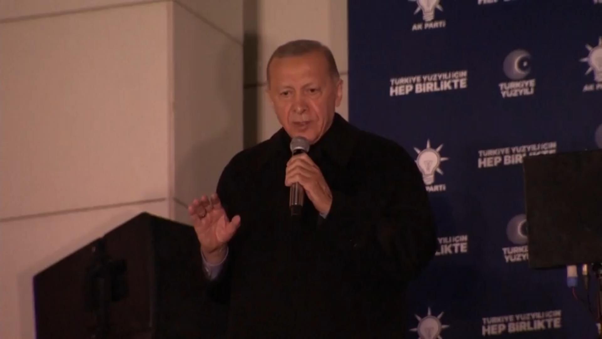 Deutsch-Türken stimmen für Erdoğan Stichwahl kommt