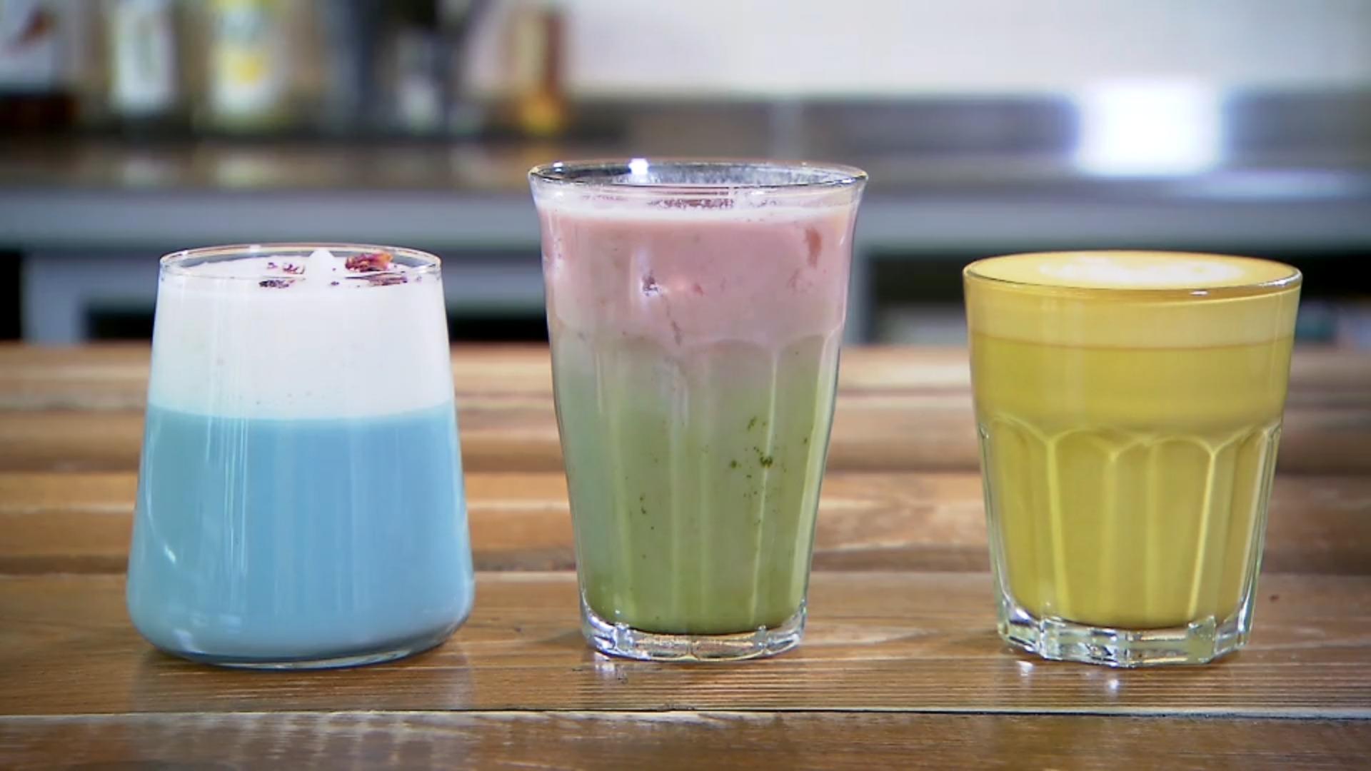 Blue Moon Milk, Kurkuma Latte und Strawberry Matcha Latte Die Rezepte für die Trend-Getränke des Jahres