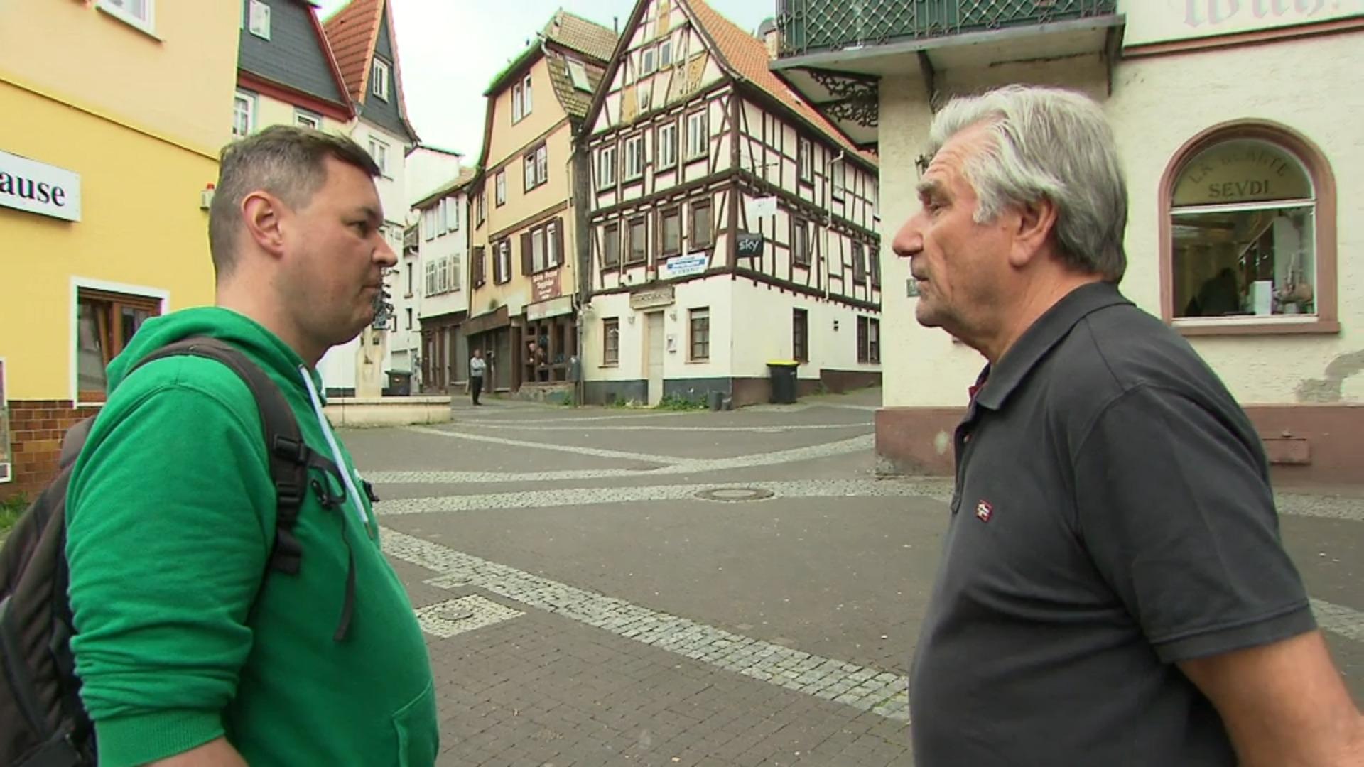 In Friedberg verfallen 400 Jahre alte Fachwerkhäuser! Verschwendung von historischem Wert