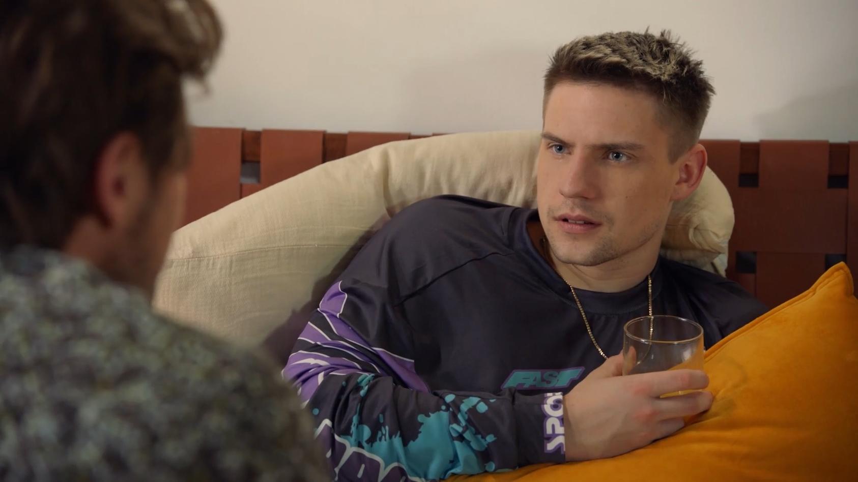Moritz bekommt ein unmoralisches Angebot GZSZ-Folge 7779 vom 5. Juni 2023