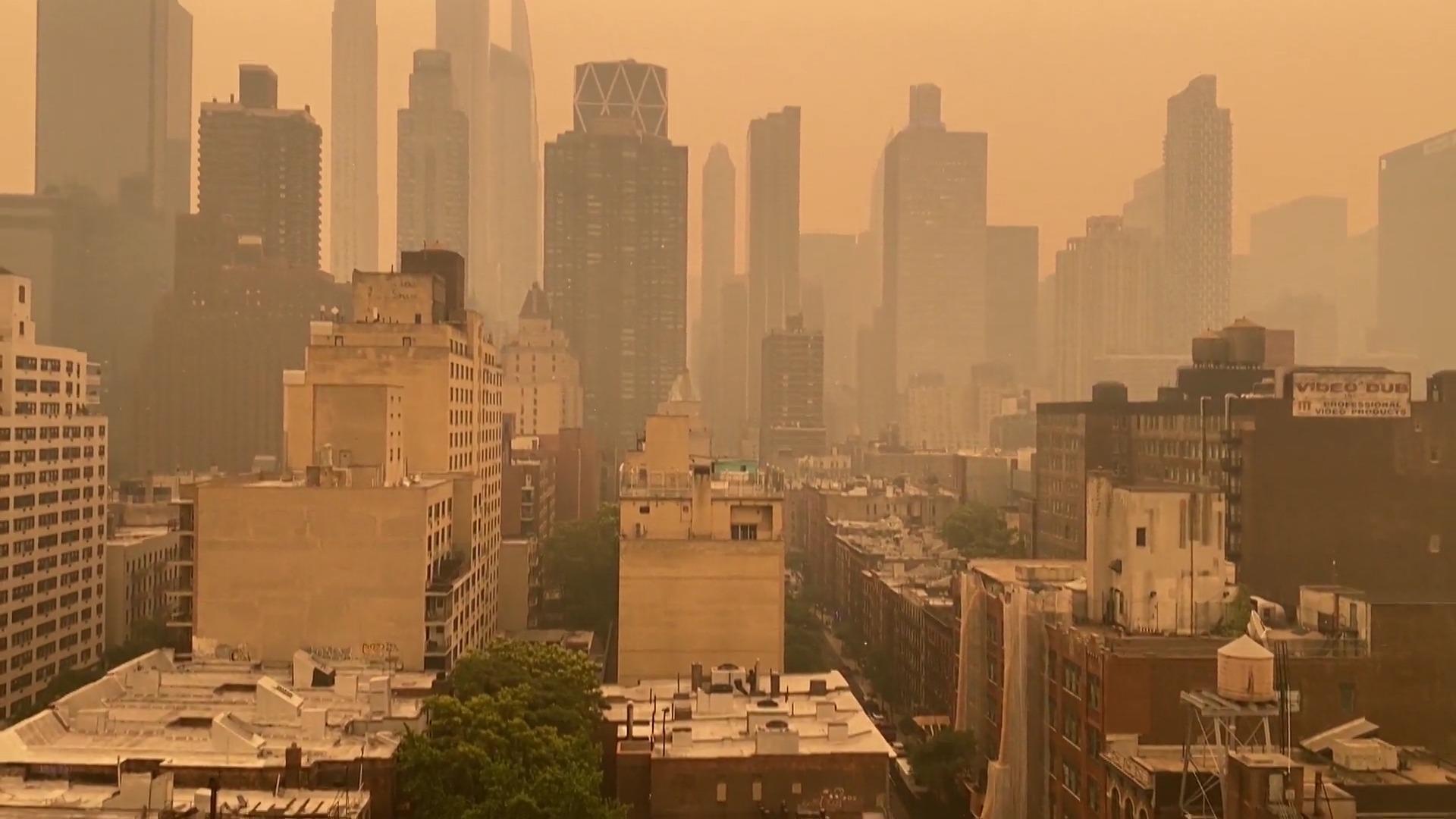 Extremer Smog hüllt New York City ein 