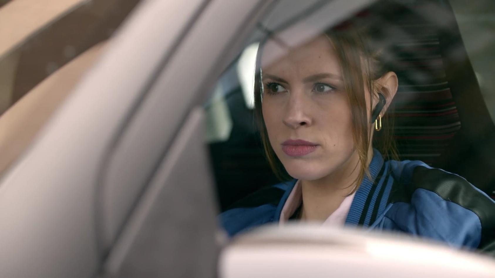 GZSZ heute im TV: Zoe hat einen geheimen Plan - was hat das mit Laura ...