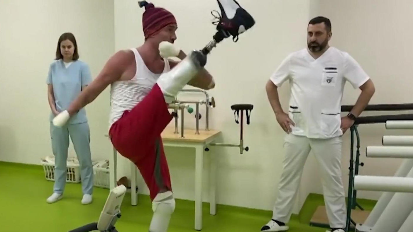 Kostomarow macht den Kickboxer Neues Trainingsvideo aufgetaucht