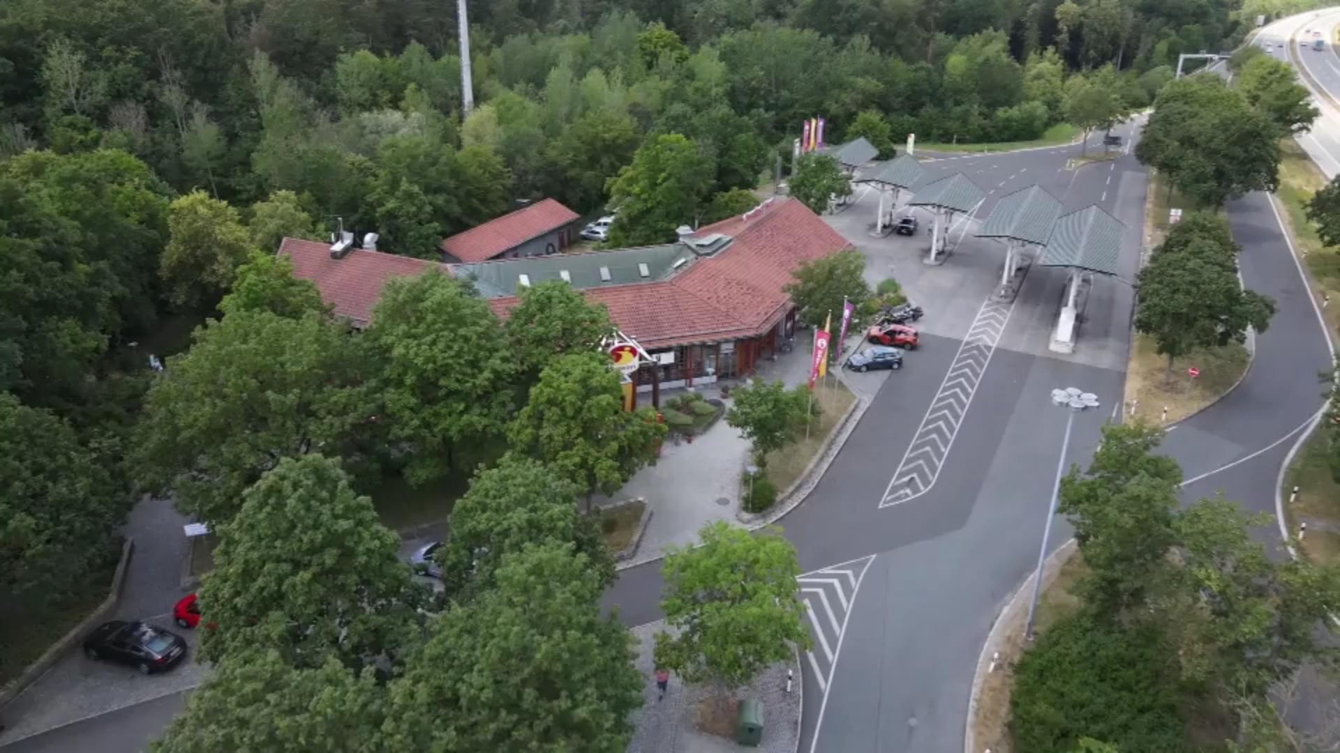 Raststätten im ADAC-Test: 24 von 40 nur „ausreichend“ Mittelmaß statt Reisespaß!