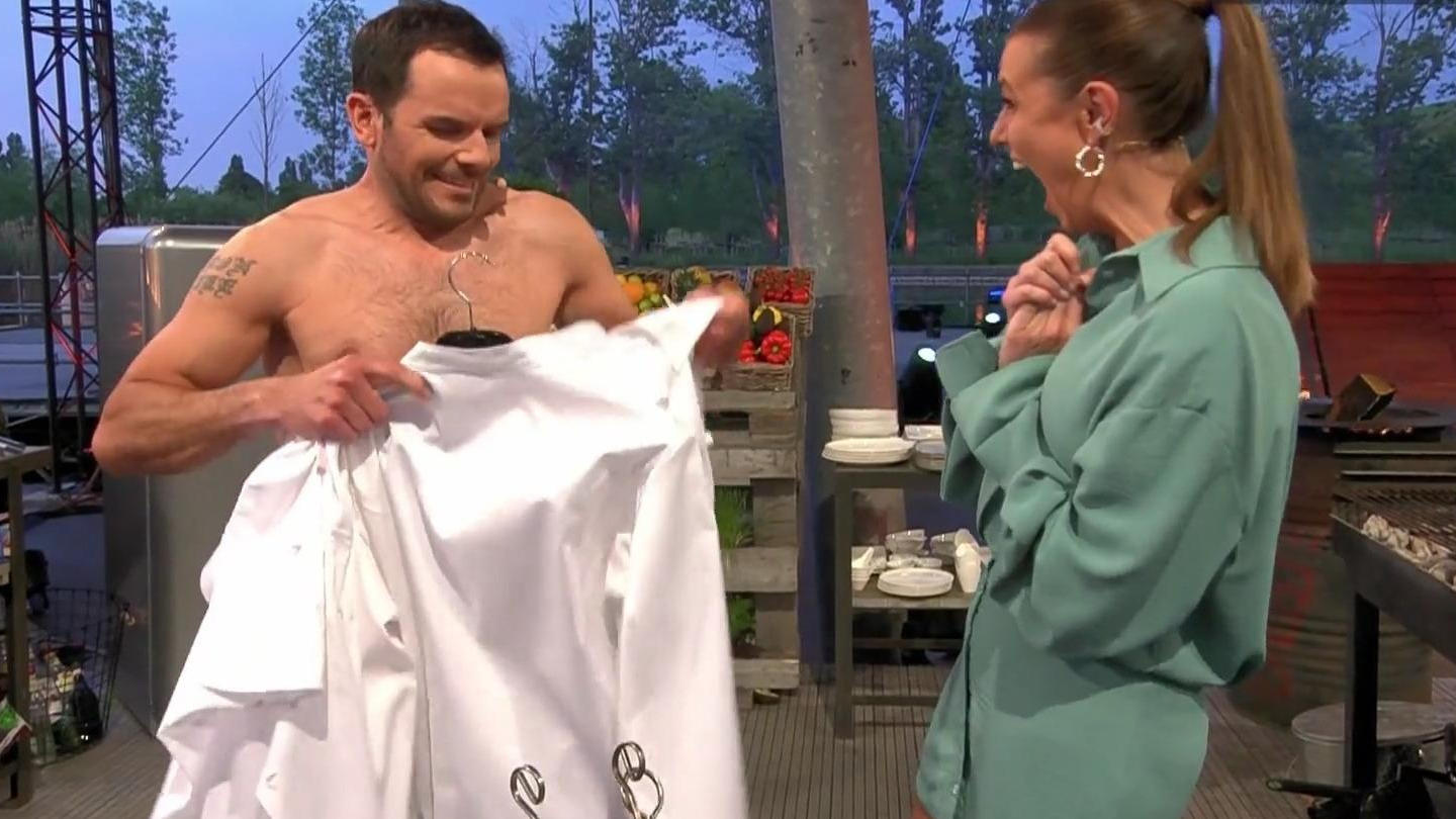 Sexy! Steffen Henssler zeigt seinen gestählten Body „Grill den Henssler“-Sommerspecial: Oh là là!