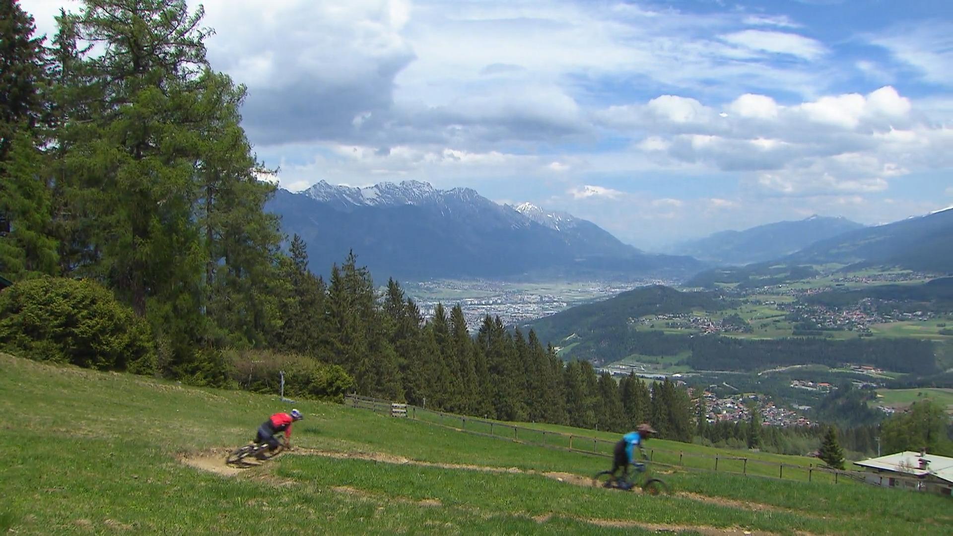 Bikepark Mutters - hier geht's rasant abwärts Extremsport Innsbruck