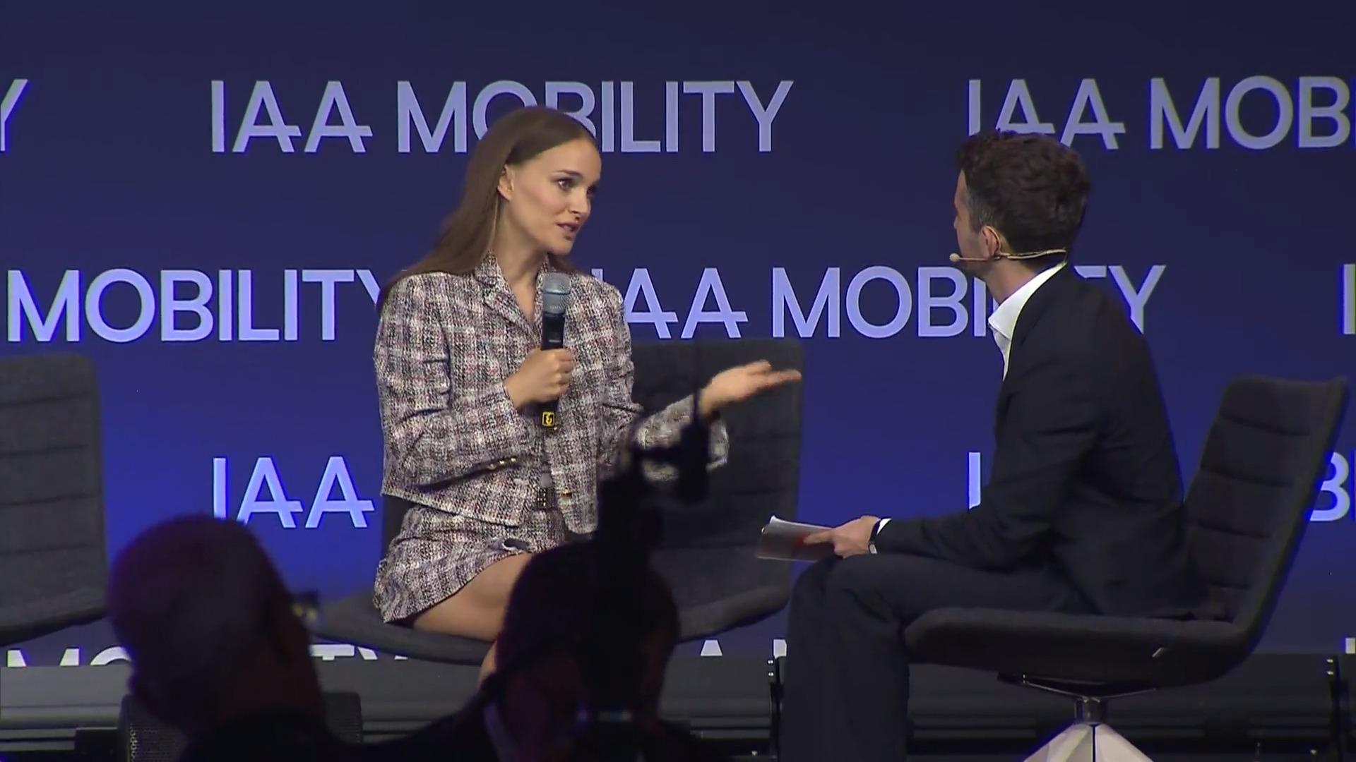 Natalie Portman bringt Hollywood-Glamour nach München Überraschung!