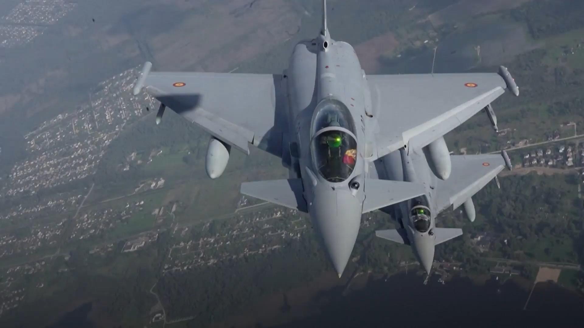NATO-Jets fangen russischen Flieger über Ostsee ab Ohne Funksignal und Flugplan