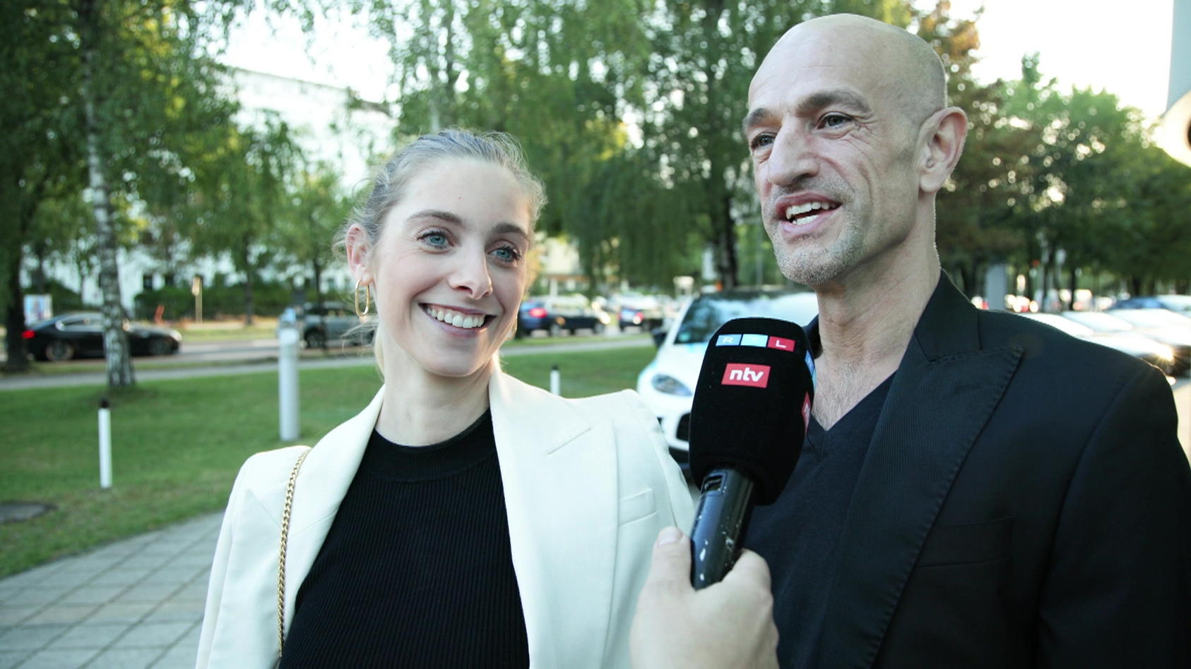 Vater mit 52! Peyman Amin über sein neues Papa-Leben Baby-Interview