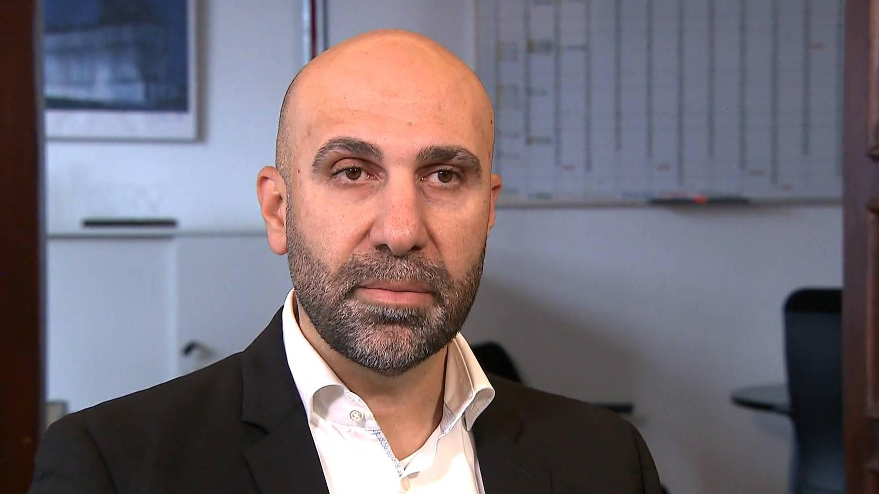 Mansour: "Da kann man nicht von Integration sprechen" Experte fordert Investitionen