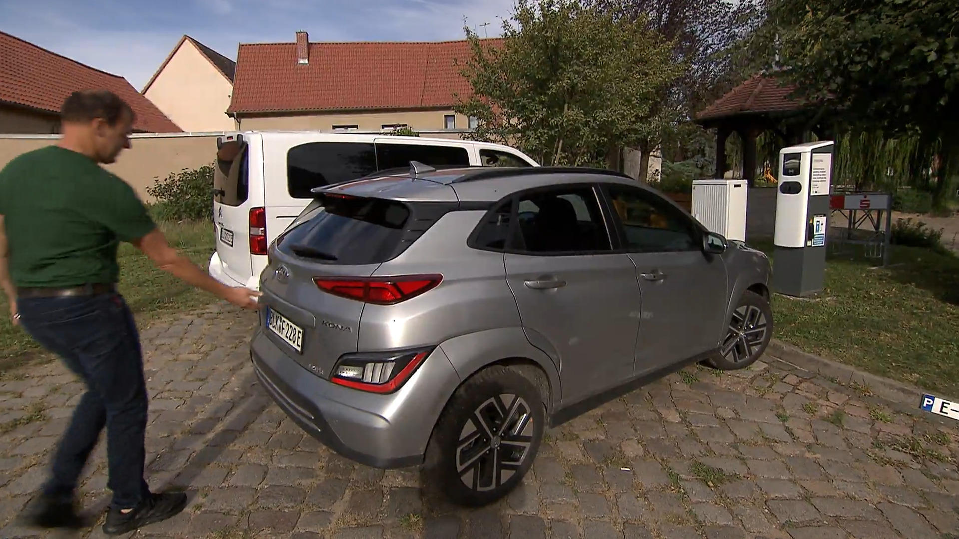 Ein Dorf in Sachsen-Anhalt macht sich mobil Carsharing auf dem Dorf