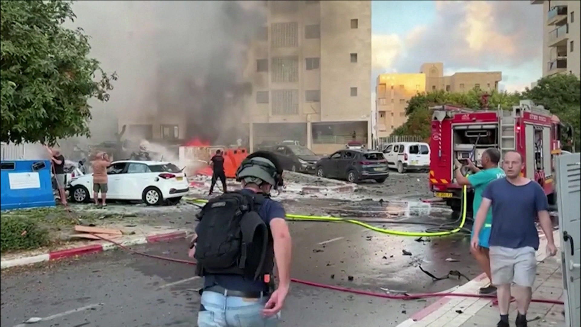 Hamas erklärt Israel den Krieg Brutaler Angriff