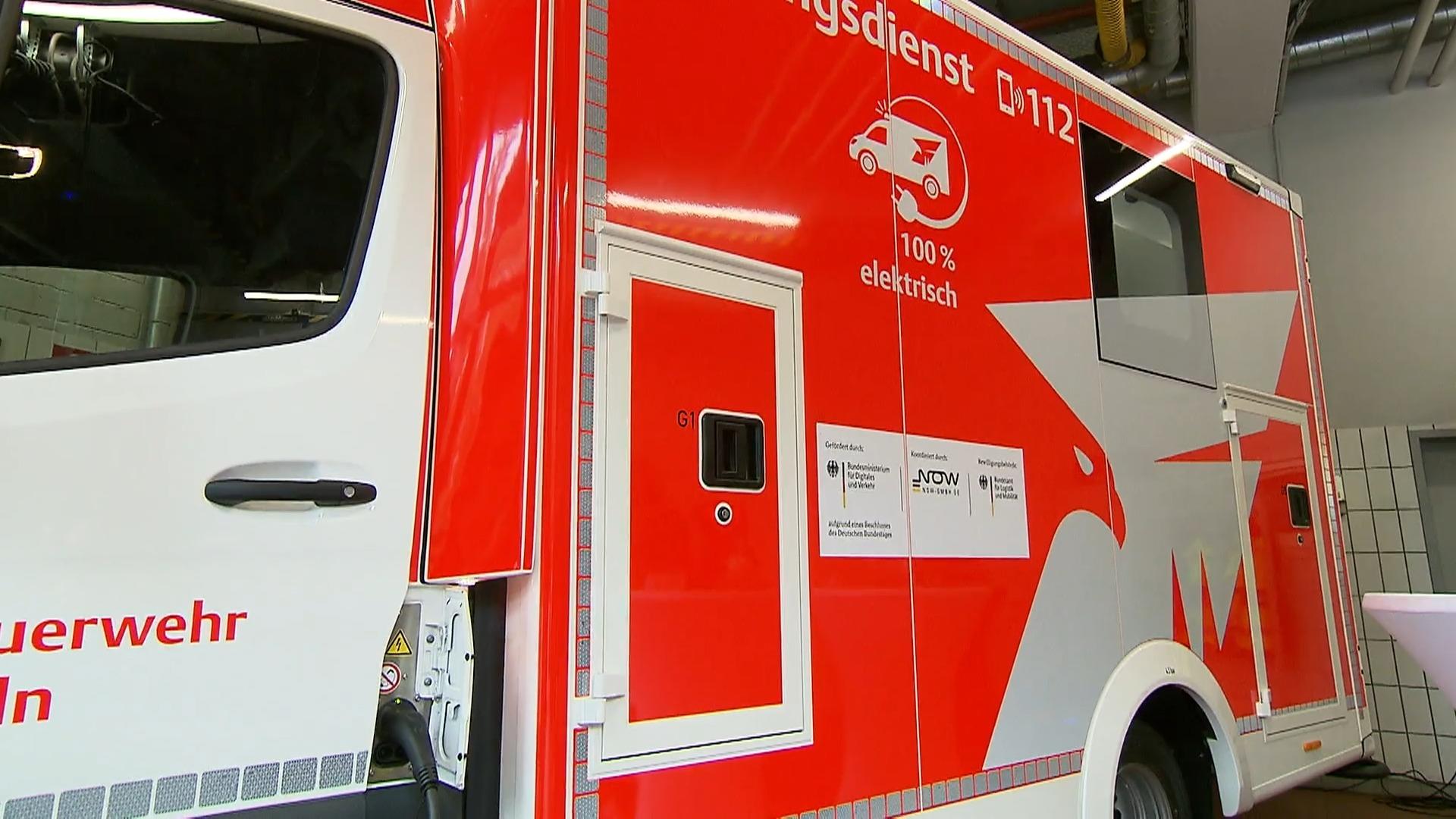 Rettungswagen mit E-Akku Köln