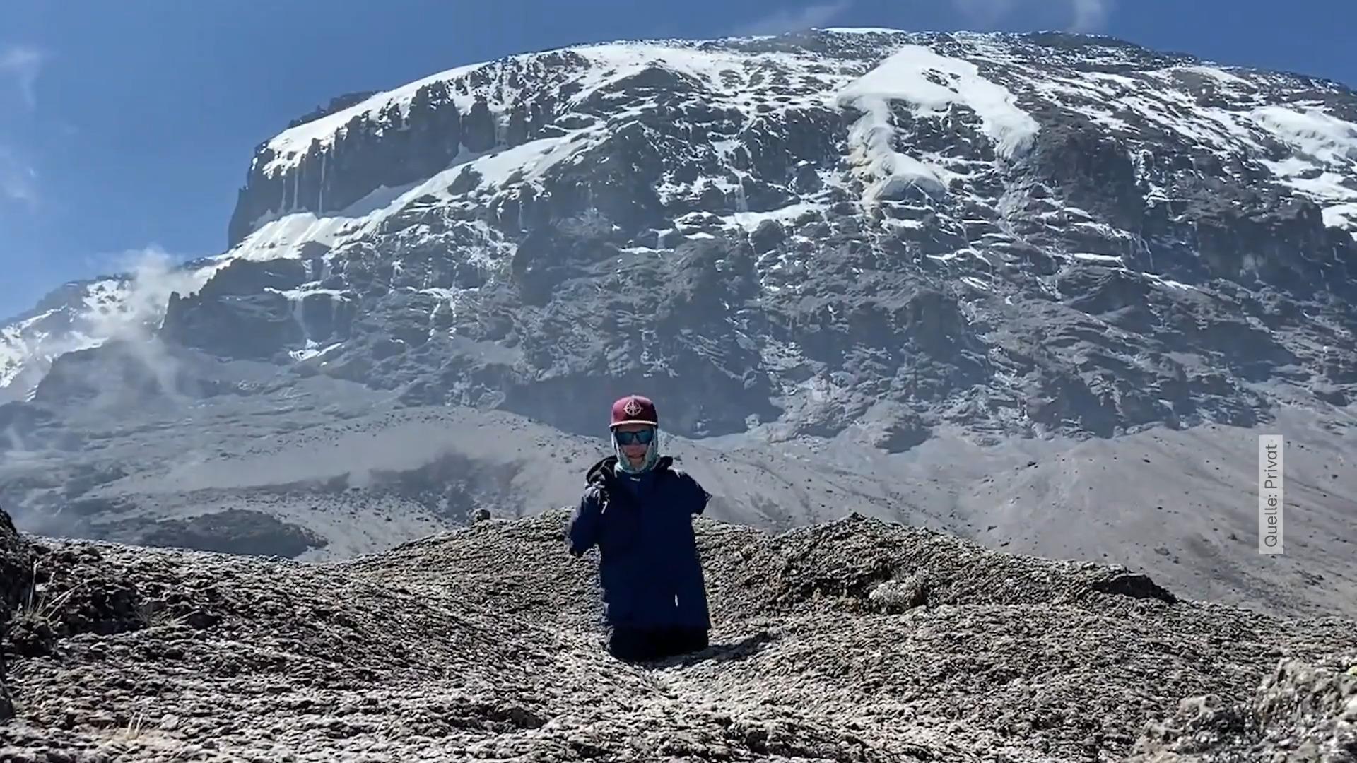 Ohne Arme und Beine den Kilimandscharo erklommen Die inspirierende Geschichte von Janis McDavid