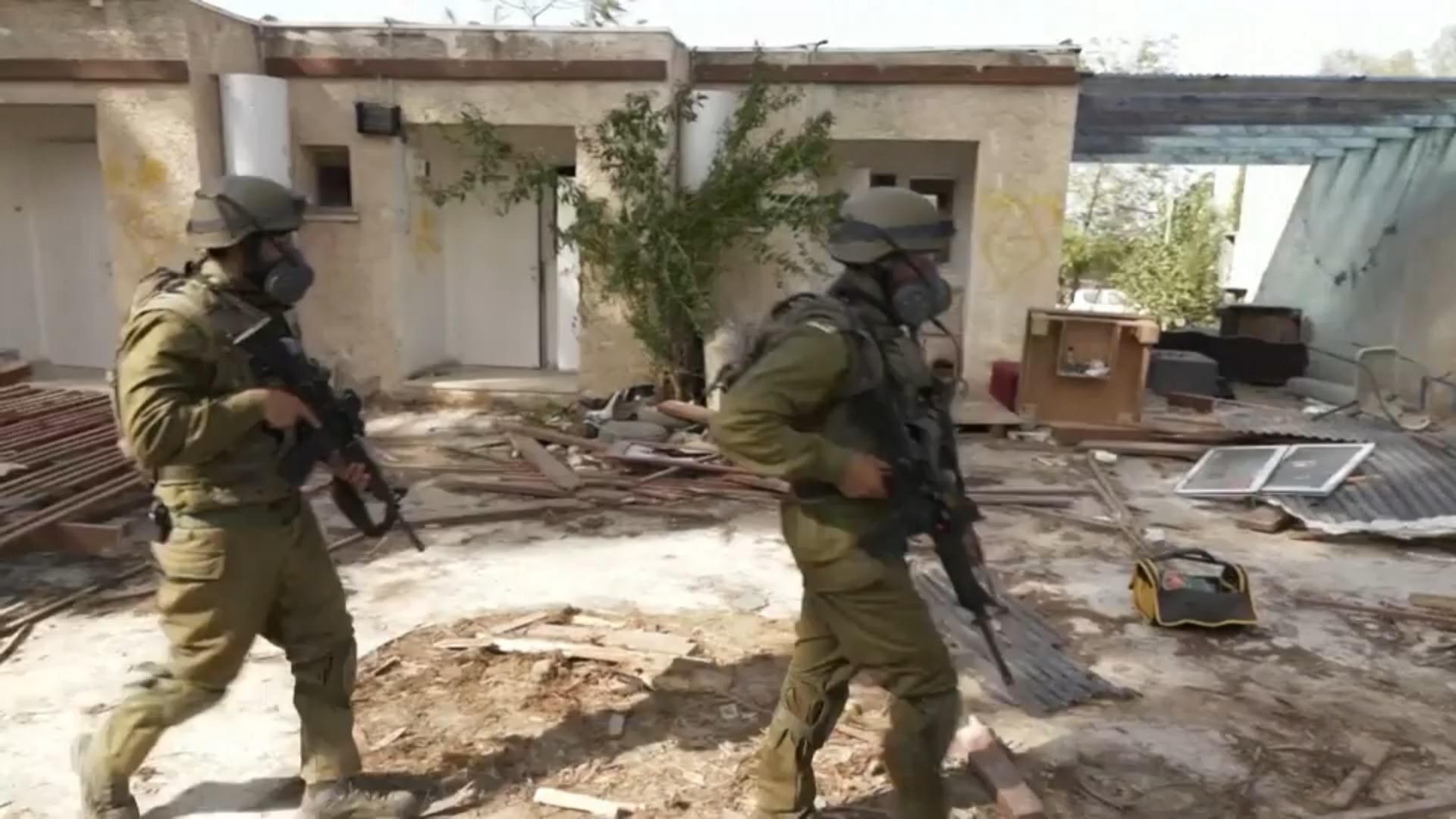 Israeli: Terroristen stecken Granaten in eigene Gefallene Gräuel und Trümmer in Kfar Asa
