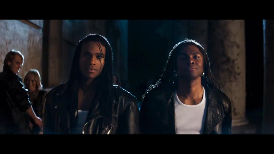 „Girl You Know It's True“ Hier den ersten Trailer zum „Milli Vanilli