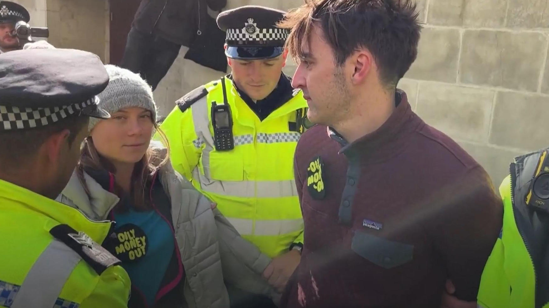 Britische Polizei nimmt Greta Thunberg fest Während Protest in London