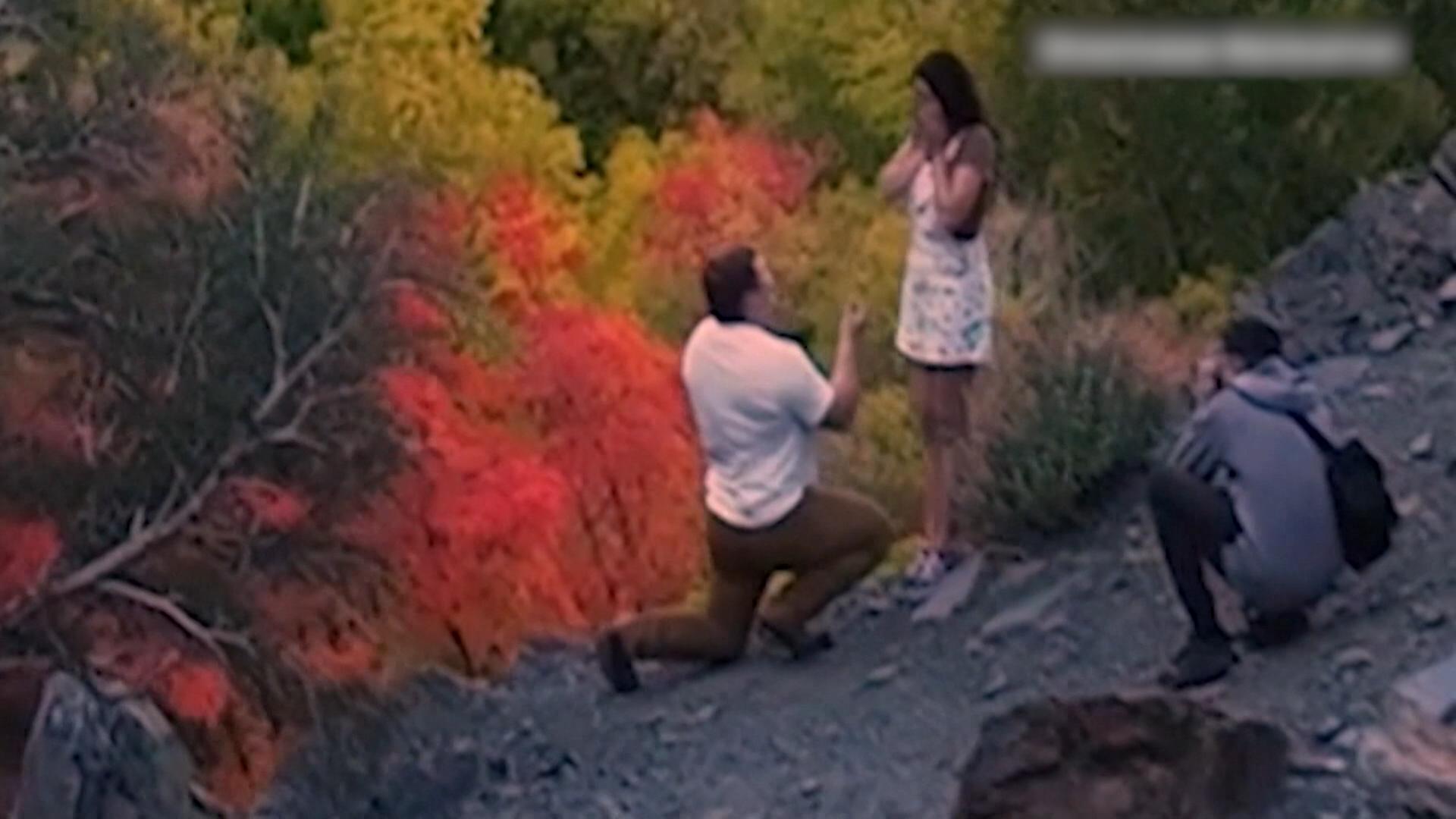Drohnen-Pilot filmt Heiratsantrag – jetzt sucht er das Paar Wer kennt die beiden Turteltauben?