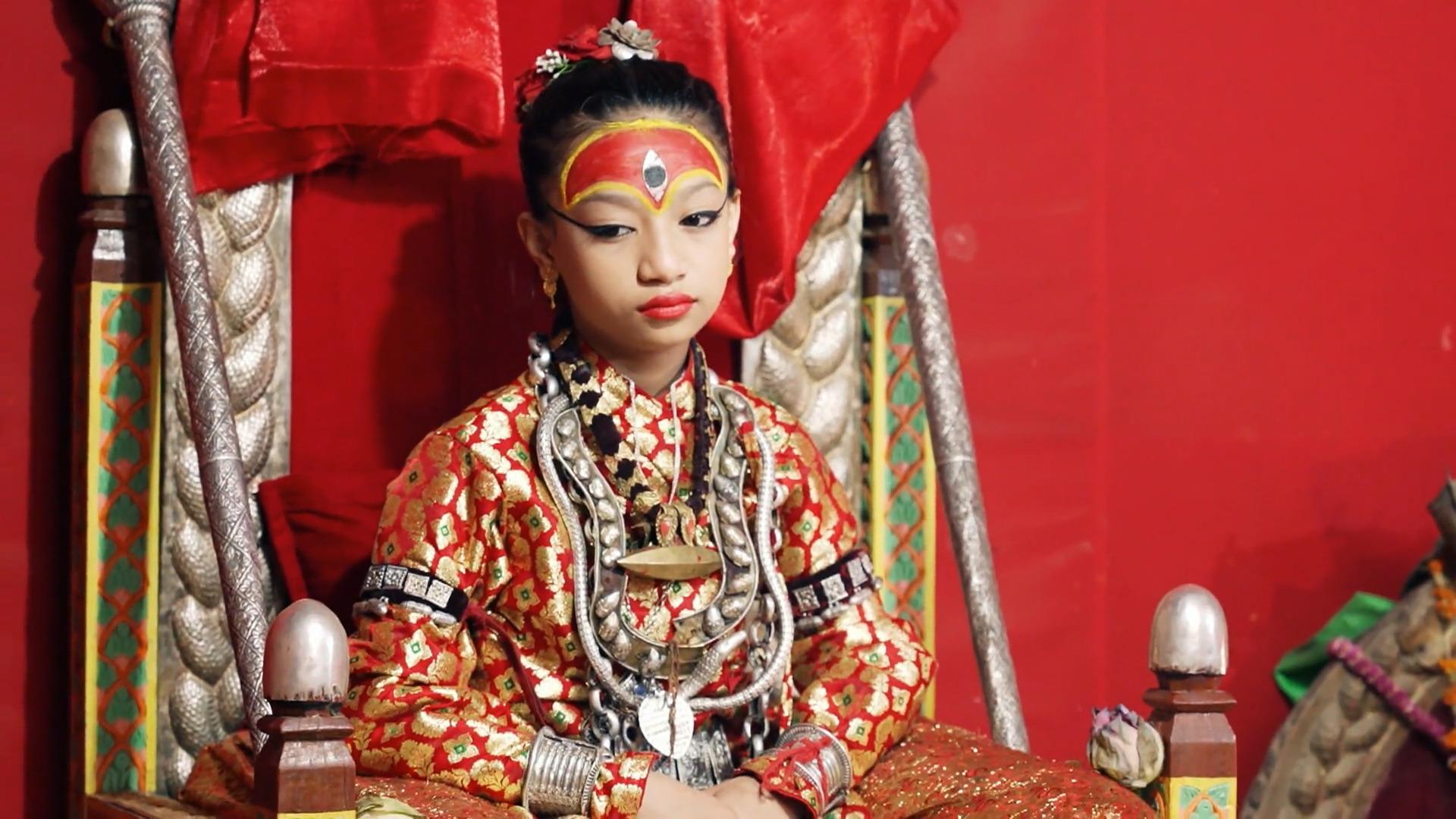 10-Jähriges Mädchen wird als Göttin verehrt Kumari in Nepal