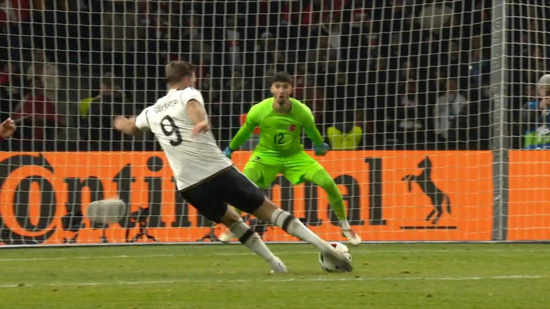 2:2 - Füllkrug bringt DFB-Elf zurück Die Vorarbeit ist Extraklasse!