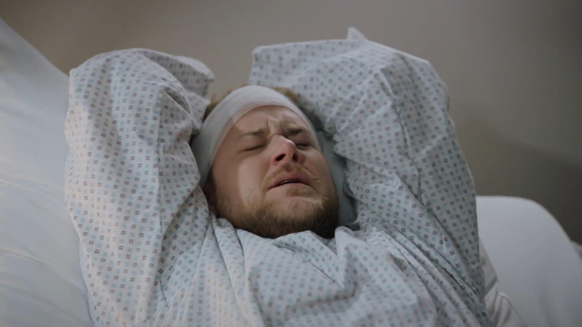 Jonas está desesperado en el hospital, episodio 7904 GZSZ, del 24 de noviembre de 2023