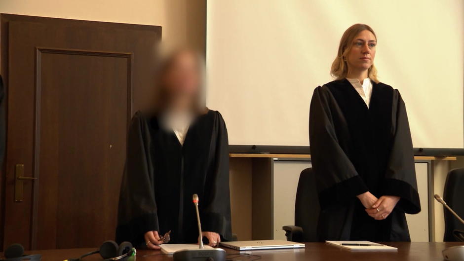 Richterin verurteilt neun Vergewaltiger in Hamburg: \