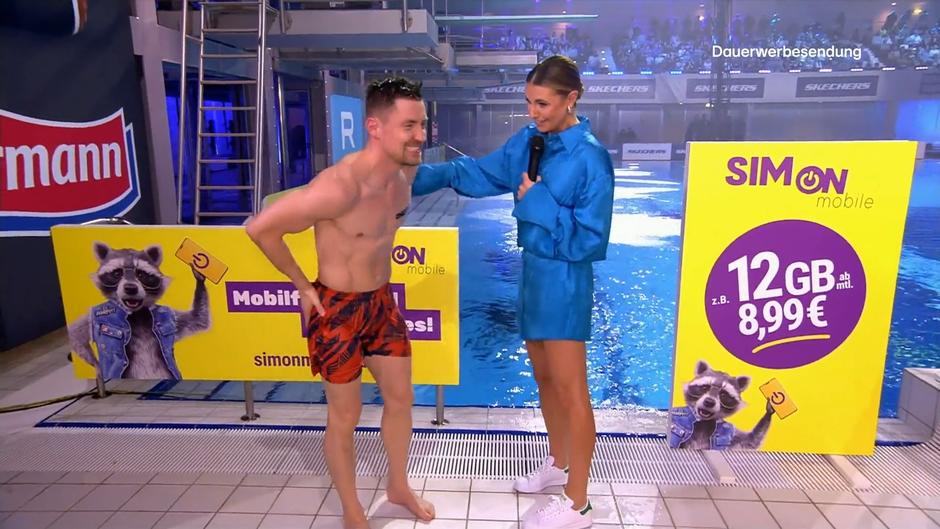 RTL Turmspringen 2024 Völlig unerwartet patzt Philipp Boy bei seinem ersten Sprung