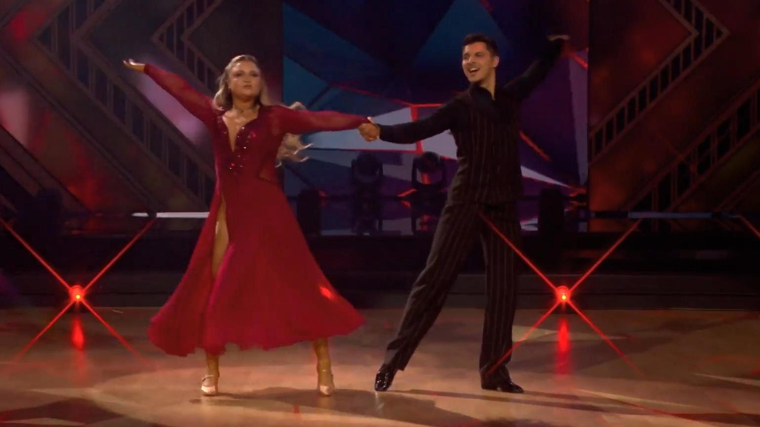 Sophia Thiel y Alexandru Ionel reciben los elogios del jurado de Let's Dance 2024: preciosos valses vieneses