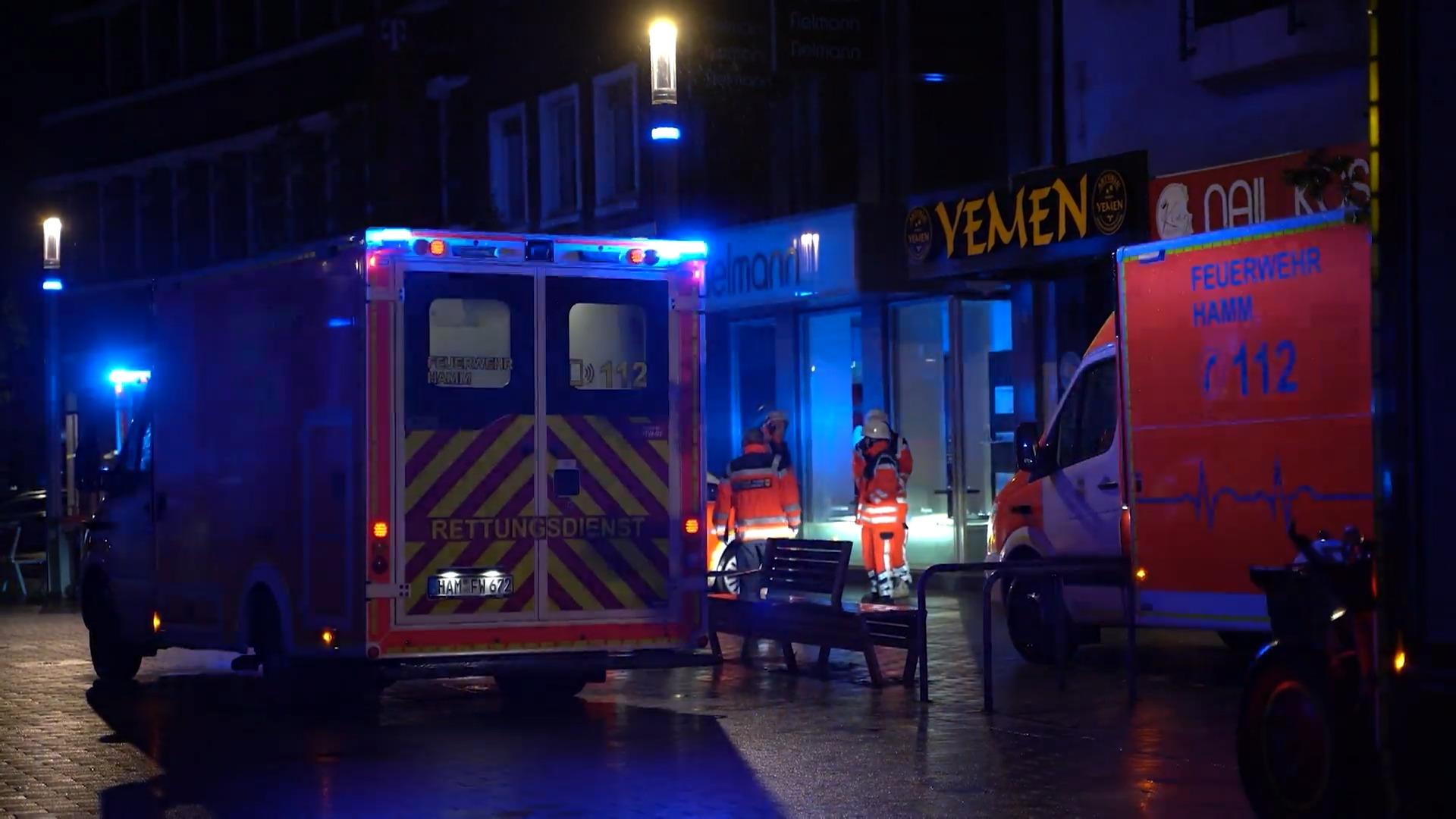 Brandanschlag auf syrisches Restaurant in Hamm? Rettung über Drehleiter