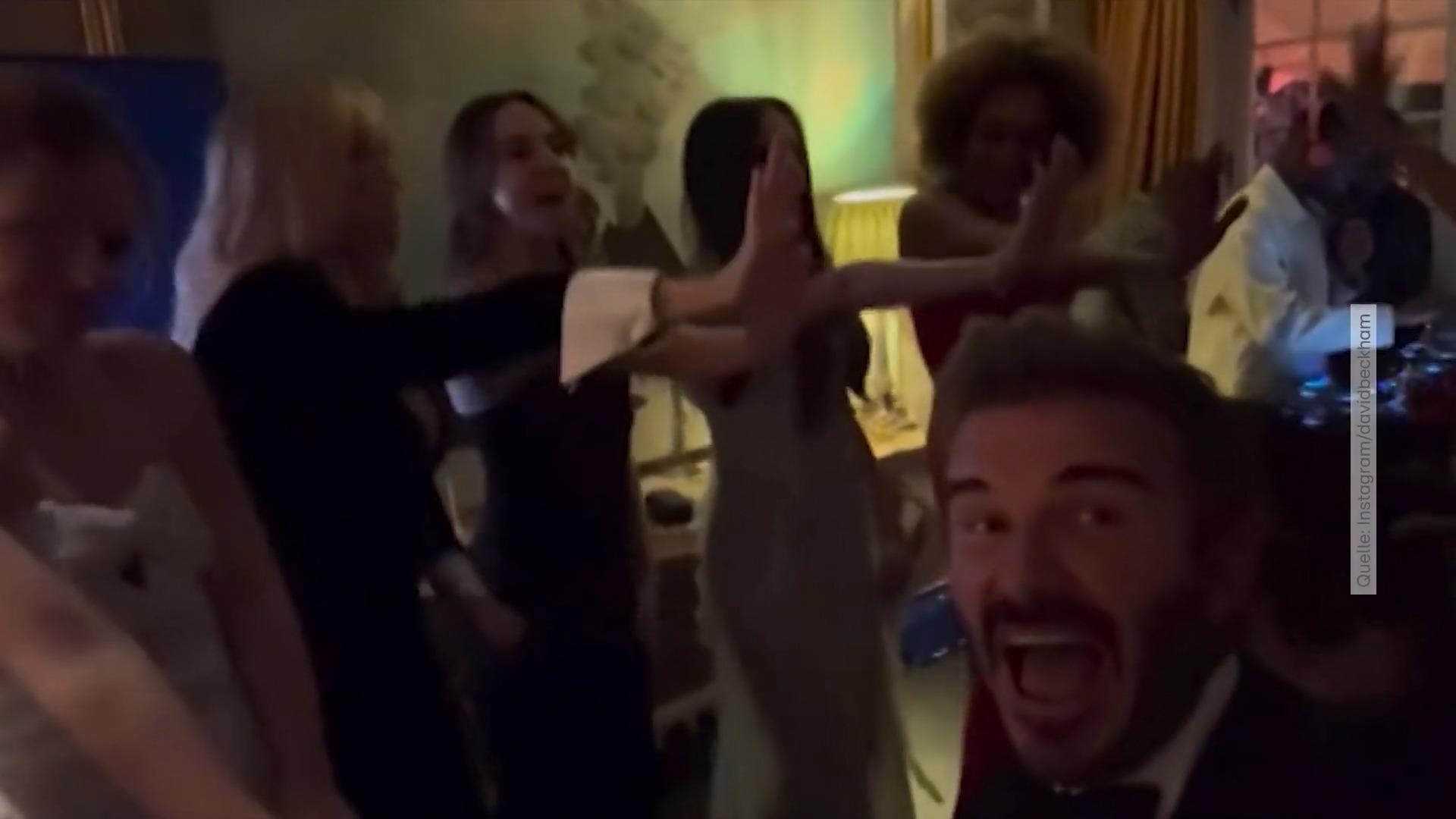 Plötzlich gibt es auf Victoria Beckhams Party eine Überraschung zum Wiedersehen der Spice Girls